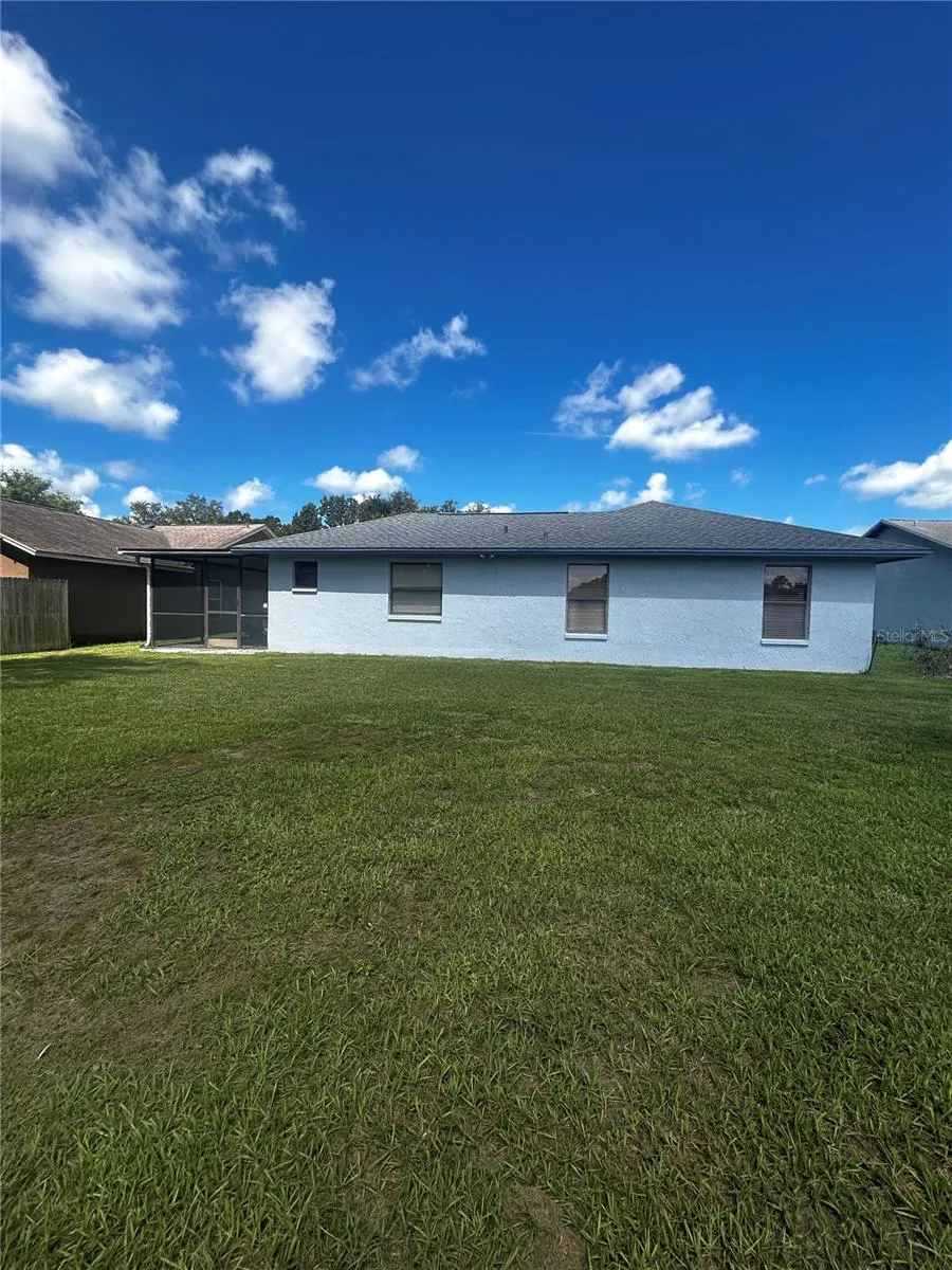 1309 WINDJAMMER PLACE Valrico, FL 33594