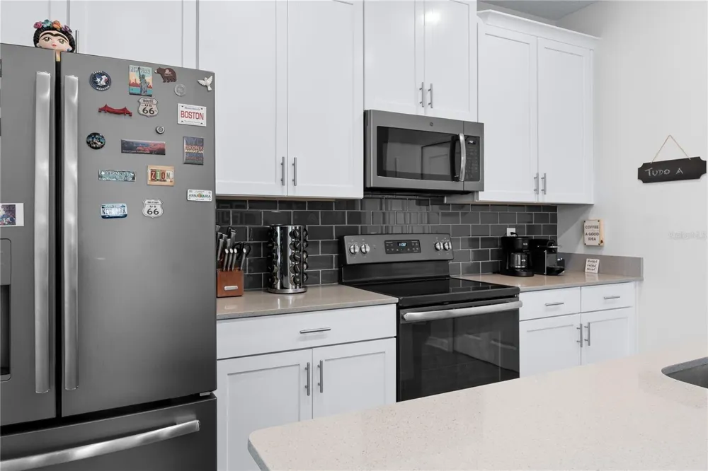 11811 PULITZER PLACE Orlando, FL 32832