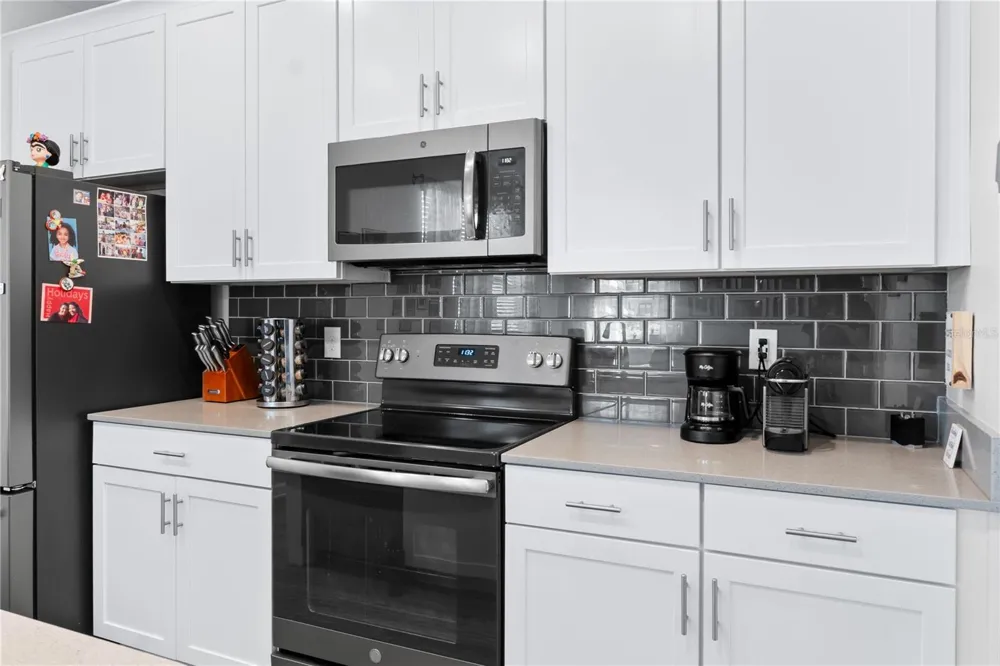 11811 PULITZER PLACE Orlando, FL 32832