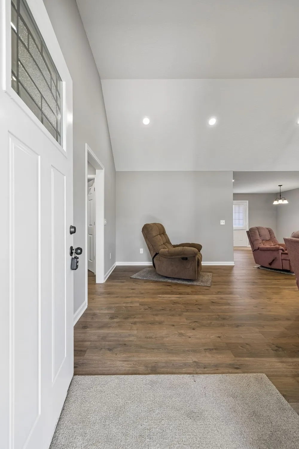 73 Marys Ln Lafayette, TN 37083