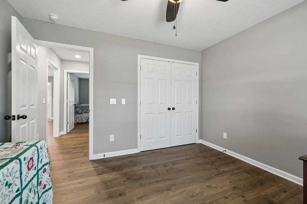 73 Marys Ln Lafayette, TN 37083
