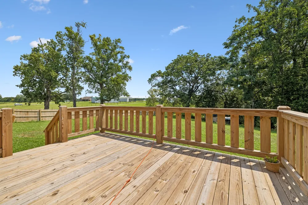73 Marys Ln Lafayette, TN 37083