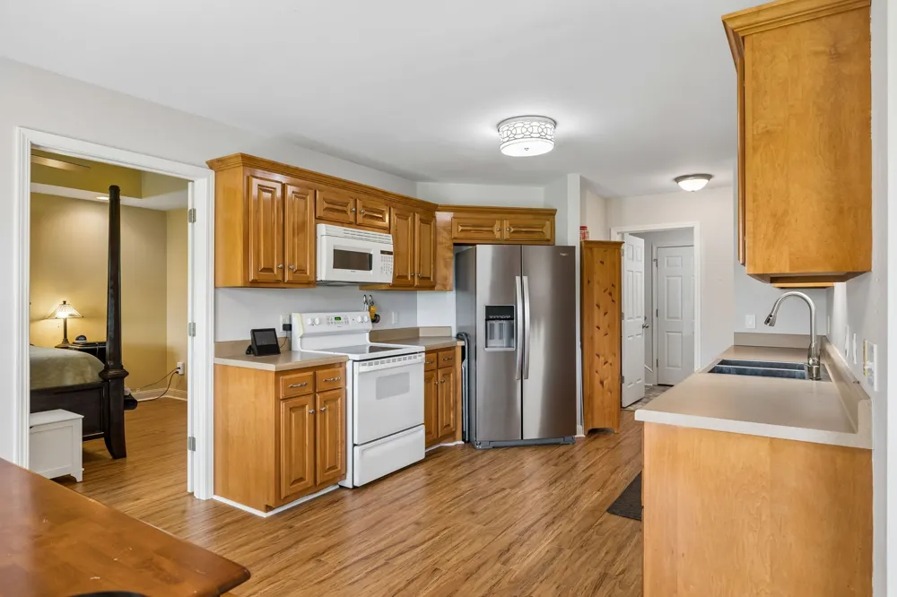 1983 Young Ln Chapel Hill, TN 37034