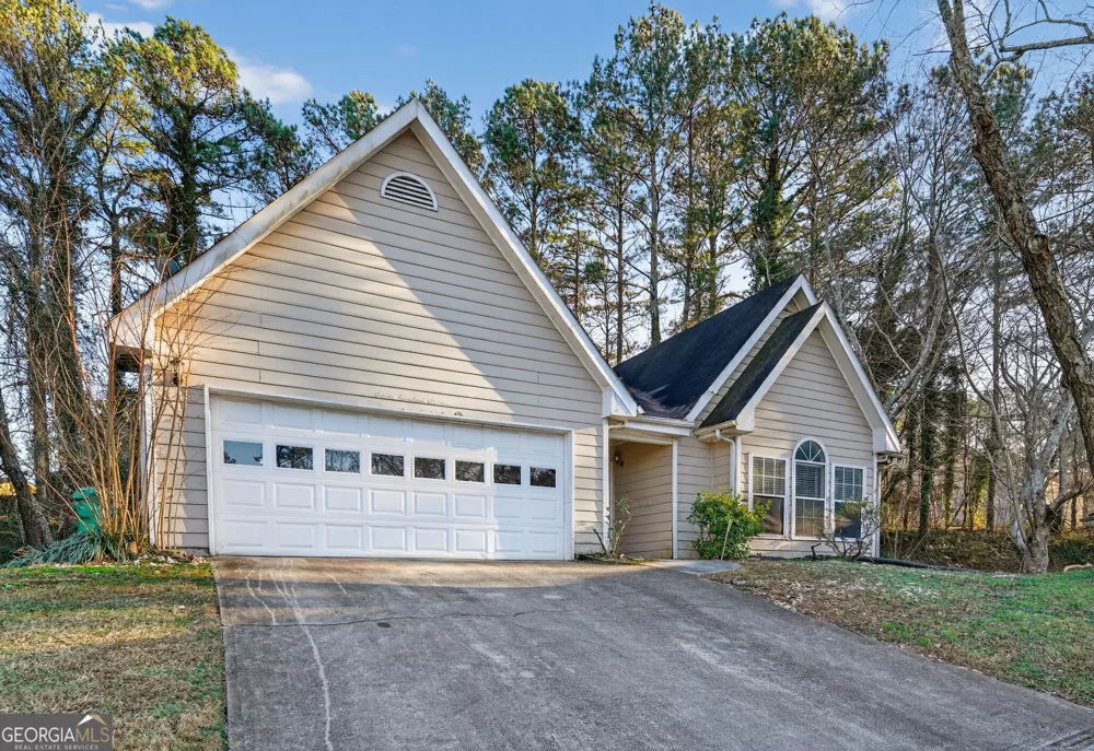 716 Shore LN Lithonia, GA 30058