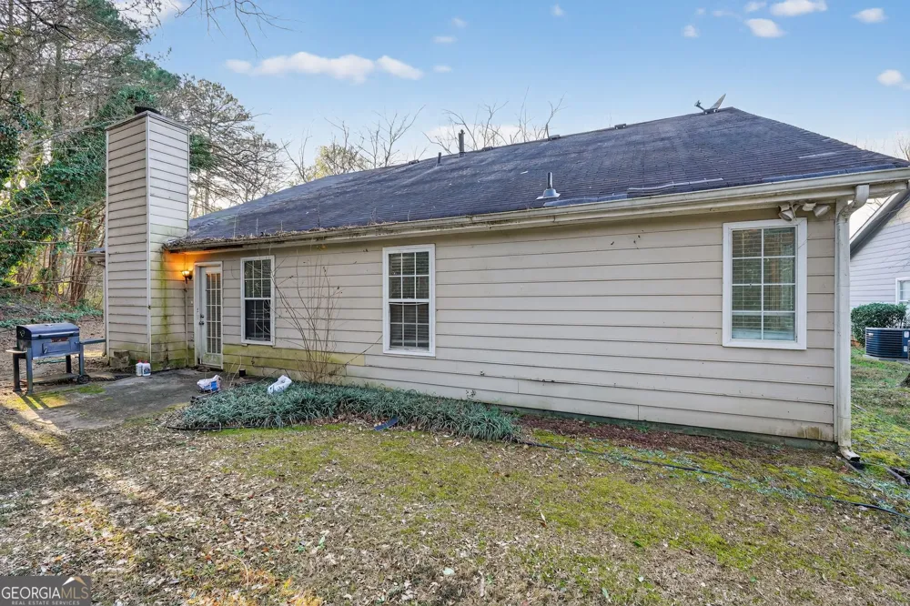 716 Shore LN Lithonia, GA 30058