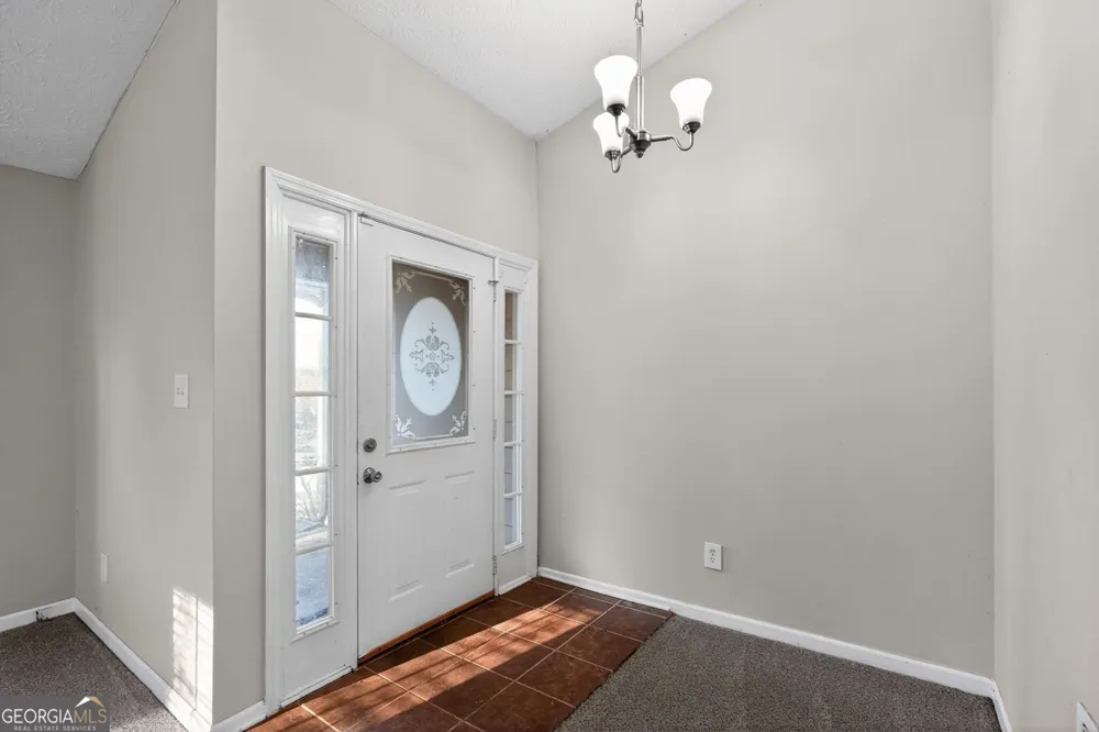 716 Shore LN Lithonia, GA 30058