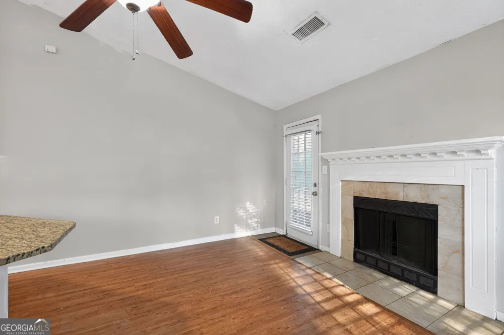 716 Shore LN Lithonia, GA 30058