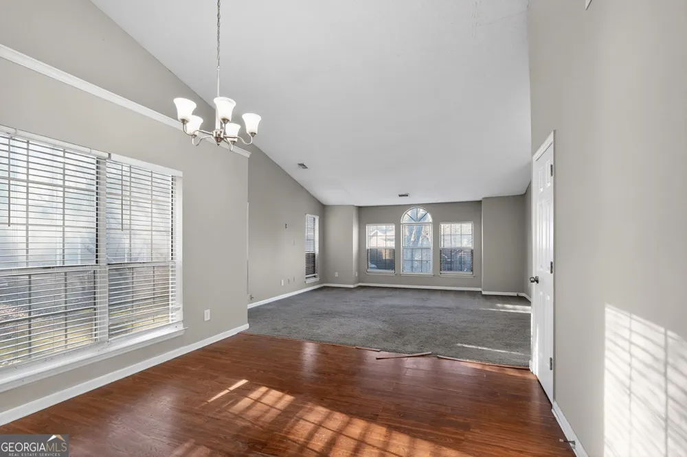 716 Shore LN Lithonia, GA 30058