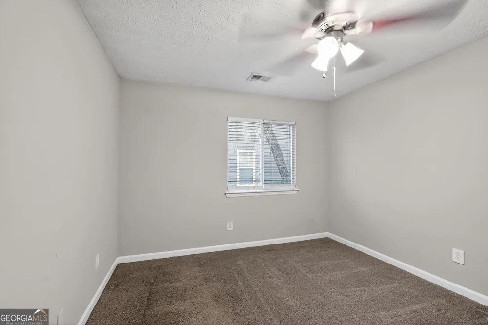 716 Shore LN Lithonia, GA 30058