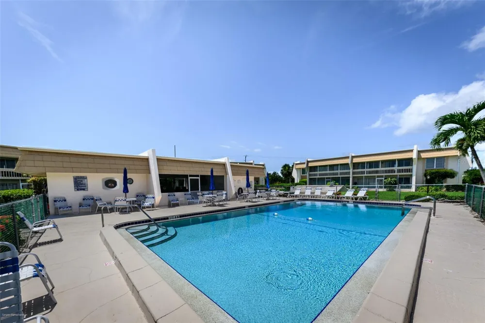 1080 BAL HARBOR BOULEVARD #3C Punta Gorda, FL 33950