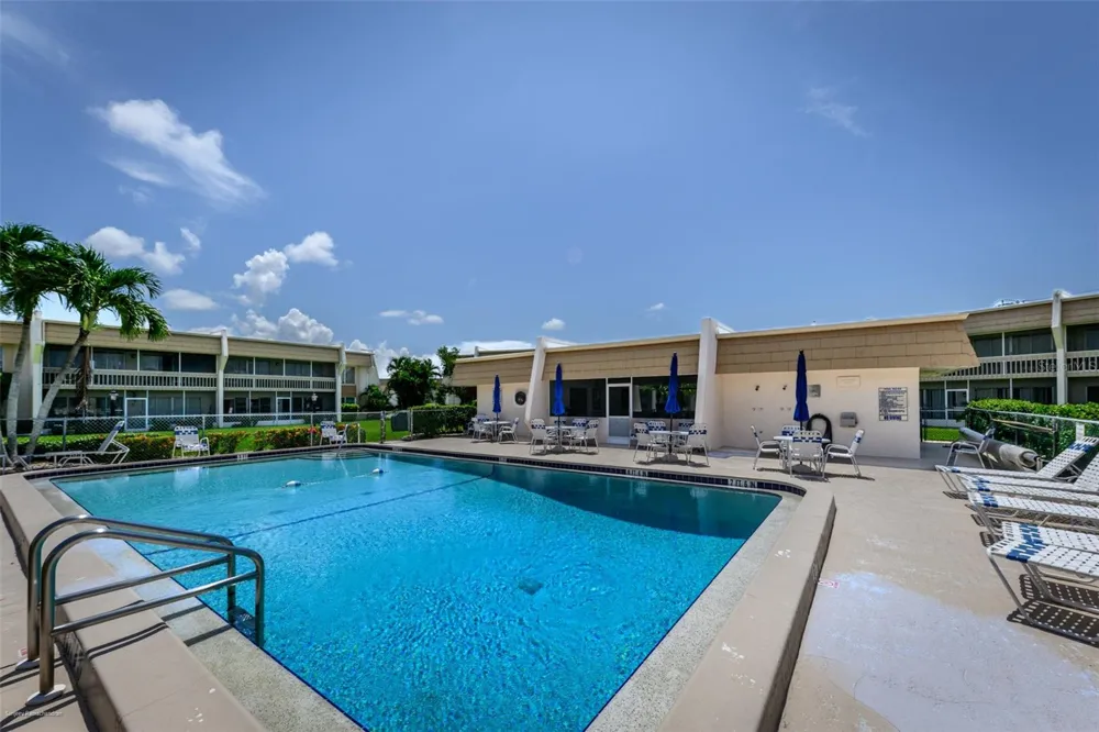 1080 BAL HARBOR BOULEVARD #3C Punta Gorda, FL 33950