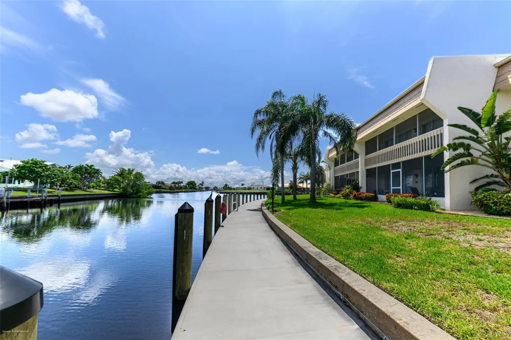 1080 BAL HARBOR BOULEVARD #3C Punta Gorda, FL 33950