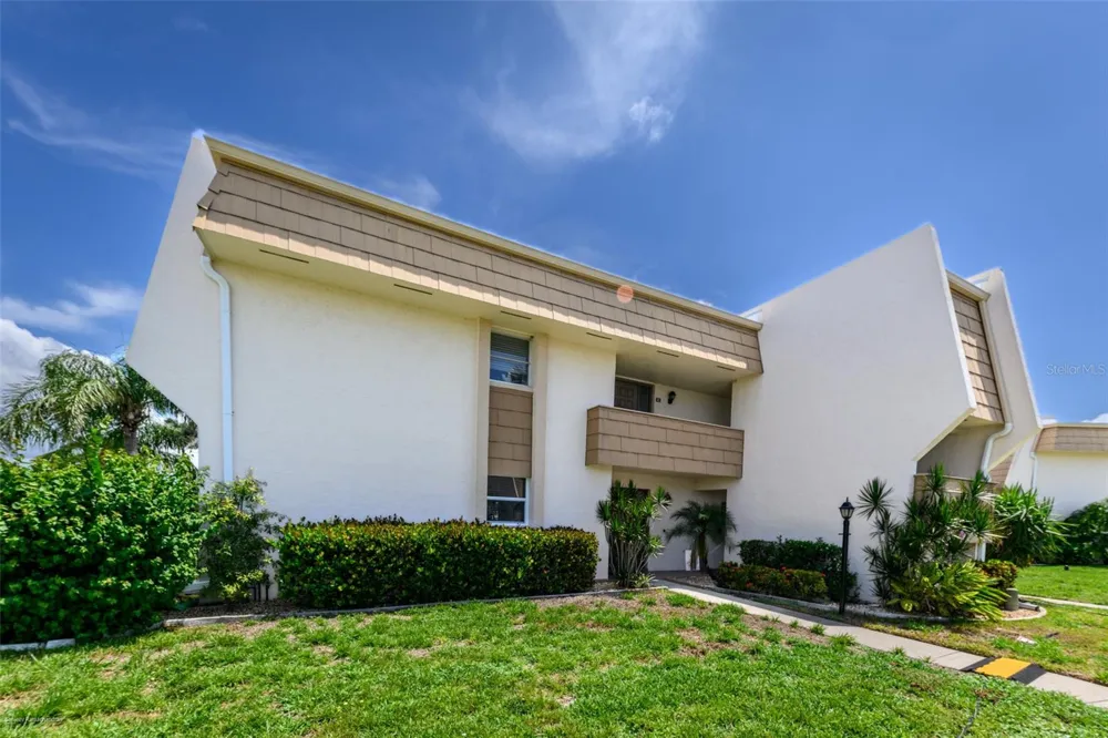 1080 BAL HARBOR BOULEVARD #3C Punta Gorda, FL 33950