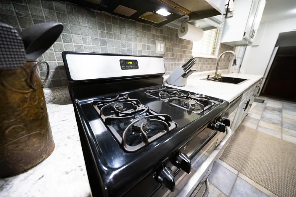 9728 Lakeview Drive Jerome, MI 49249