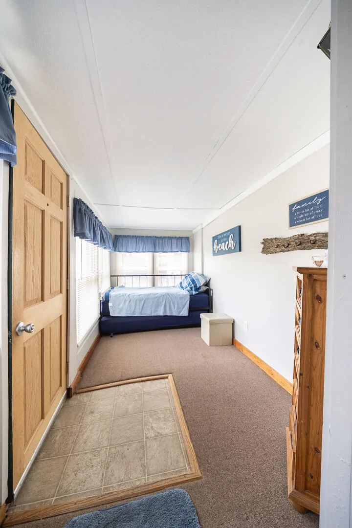 9728 Lakeview Drive Jerome, MI 49249