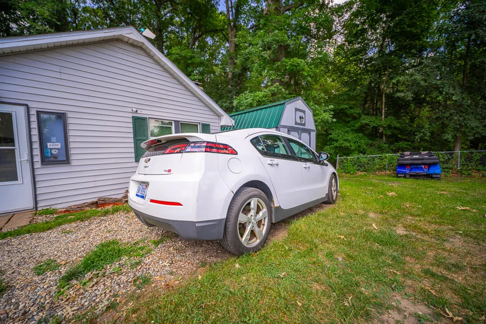 9728 Lakeview Drive Jerome, MI 49249