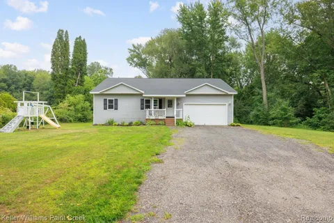 1206 Cove Road
