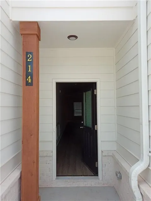 214 Rockfern Terrace #34