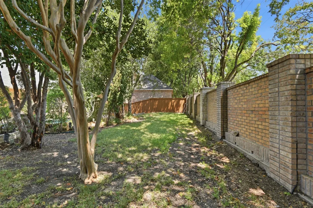 7506 Briarglen Court Garland, TX 75044