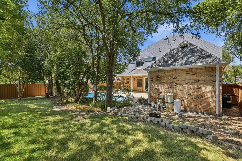 7506 Briarglen Court Garland, TX 75044