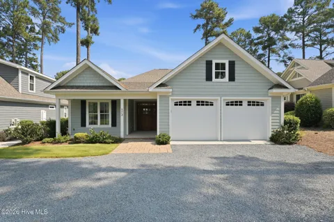 172 Champions Ridge Drive