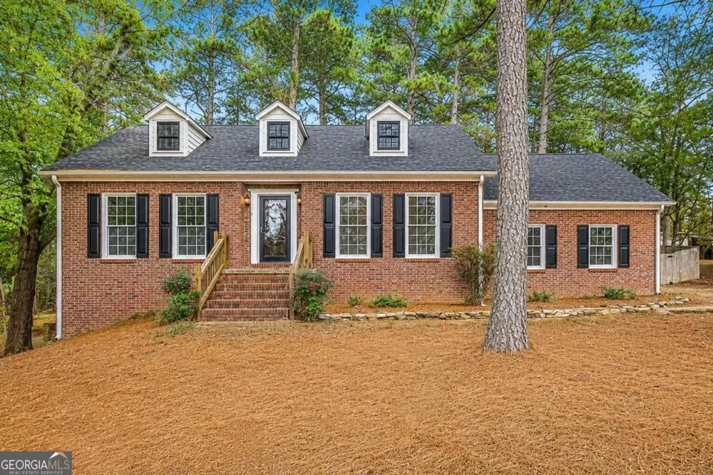 4521 S Roberts DR Buford, GA 30518