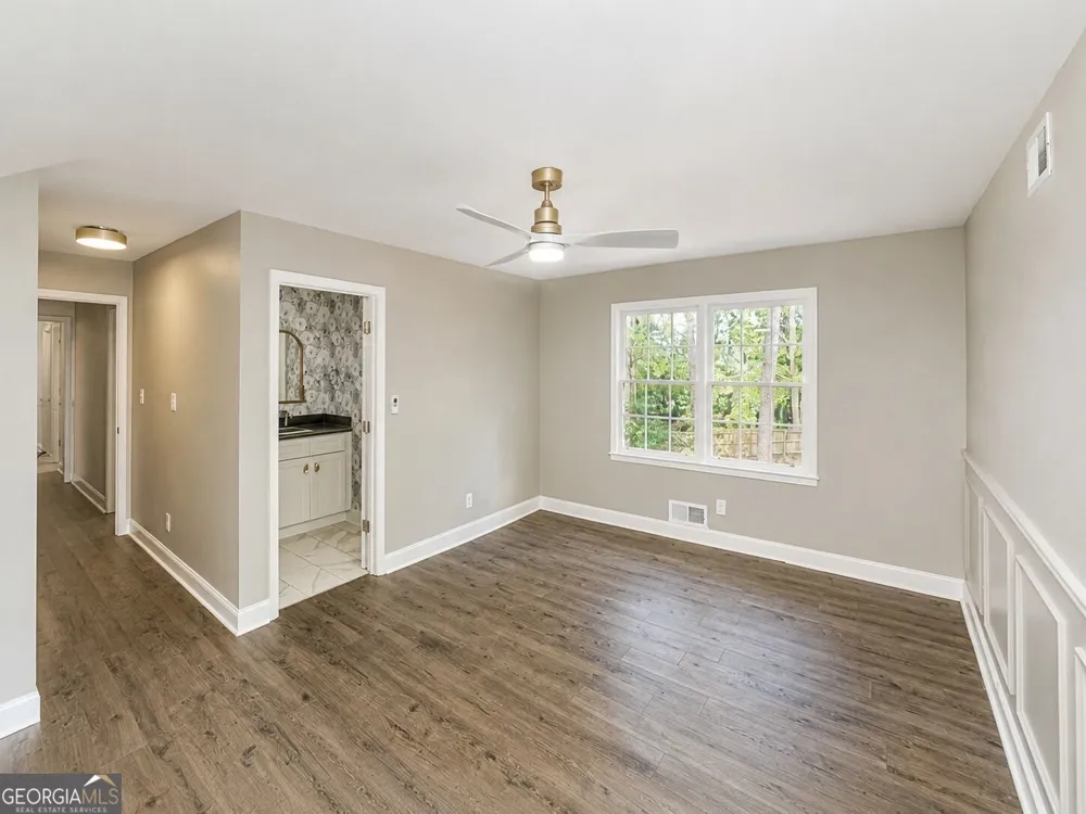 4521 S Roberts DR Buford, GA 30518