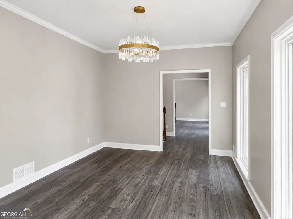 4521 S Roberts DR Buford, GA 30518