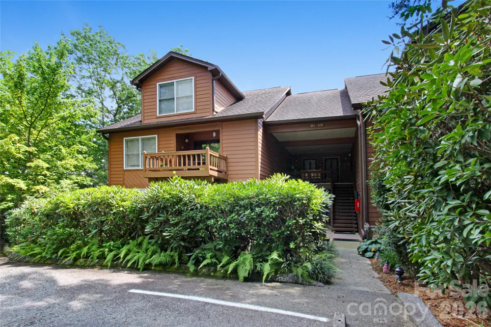 121 Toxaway Views Drive #504 Lake Toxaway, NC 28747