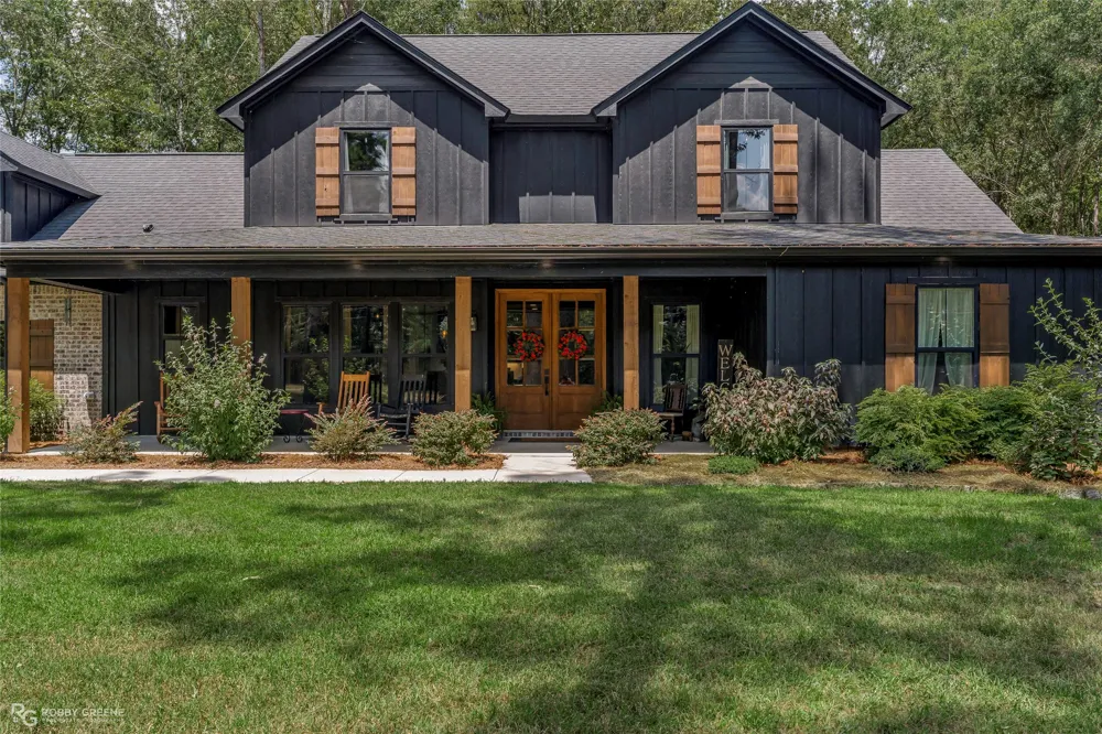 1652 Gravel Point Road Frierson, LA 71027