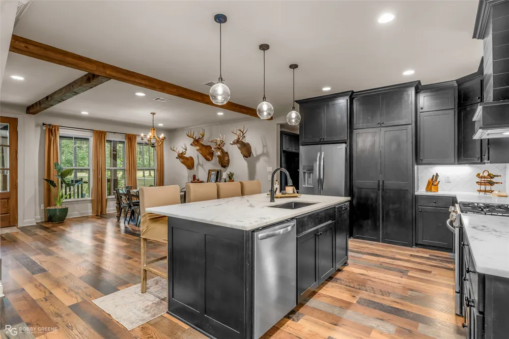 1652 Gravel Point Road Frierson, LA 71027