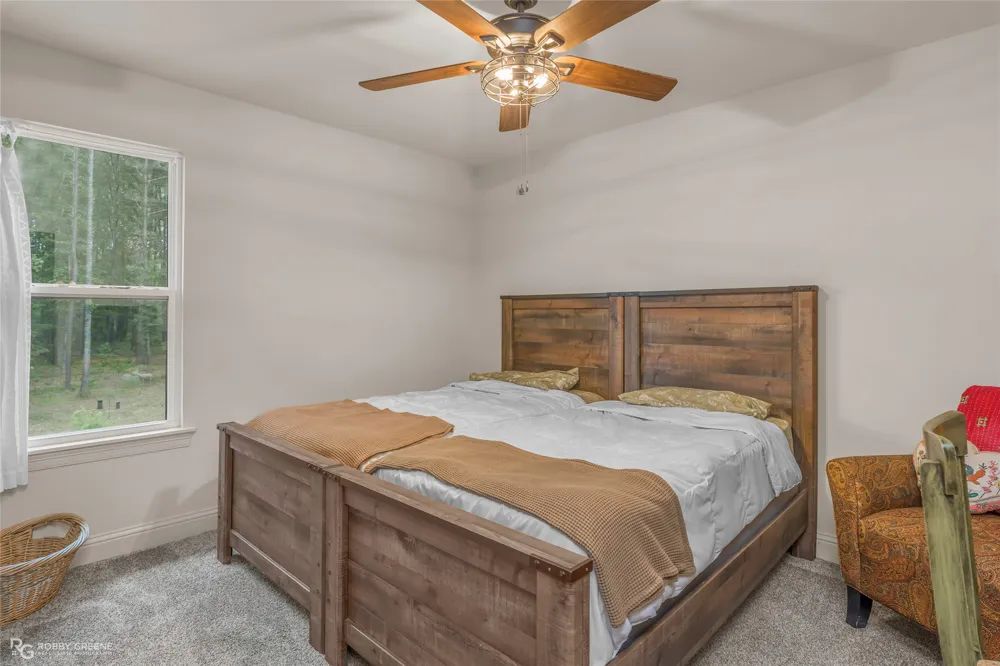 1652 Gravel Point Road Frierson, LA 71027