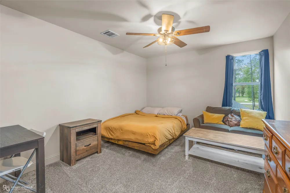 1652 Gravel Point Road Frierson, LA 71027