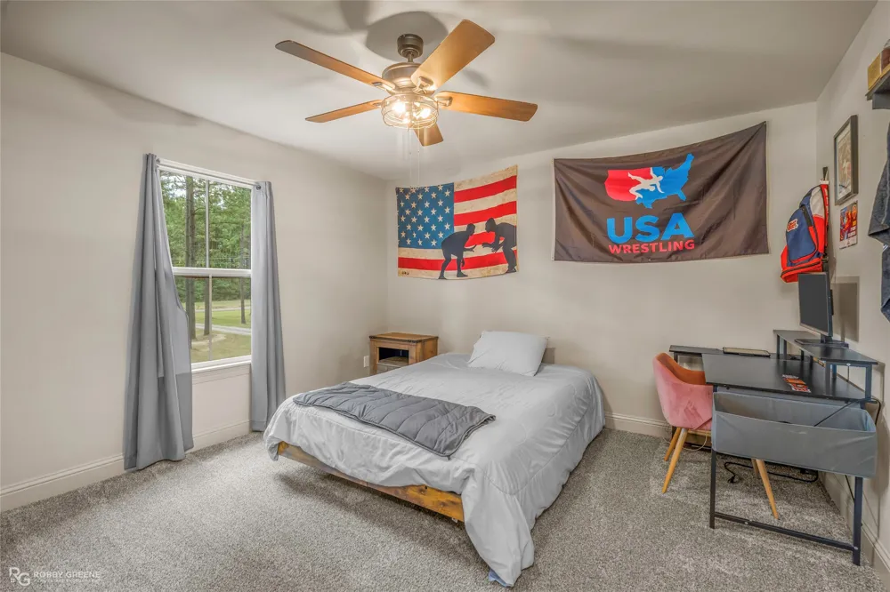 1652 Gravel Point Road Frierson, LA 71027