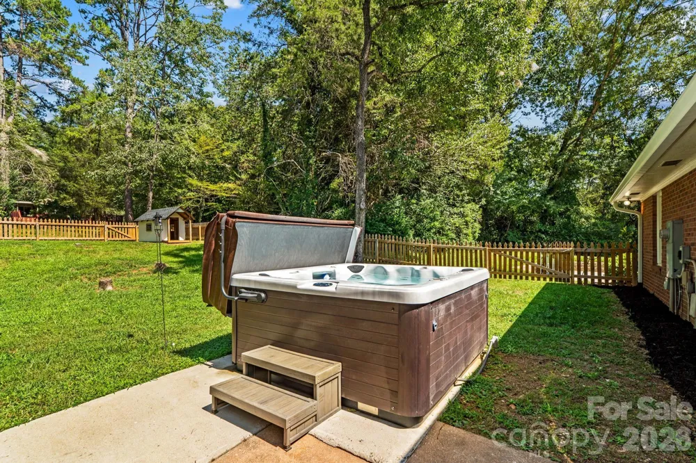140 Spicewood Lane Salisbury, NC 28147