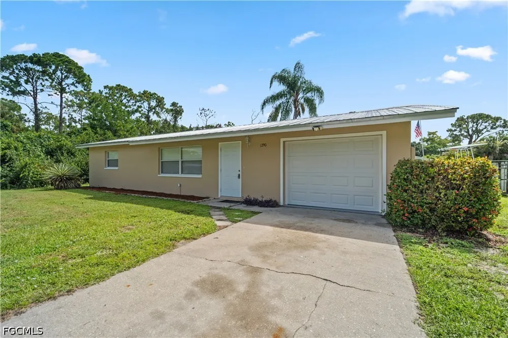 Barrett Road North Fort Myers, FL 33903