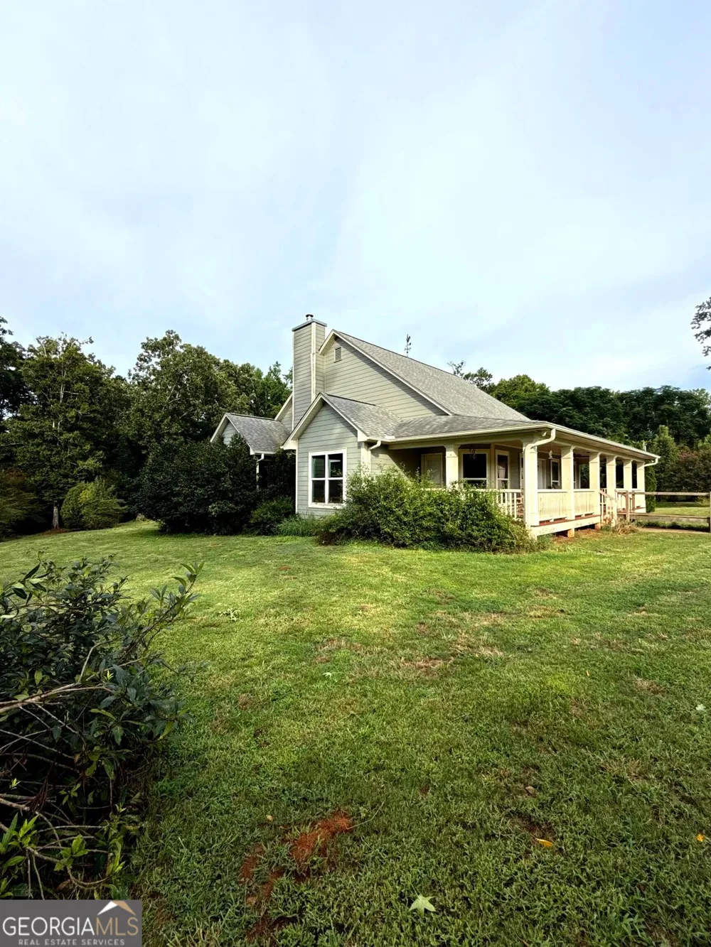 259 Lovers LN Union Point, GA 30669