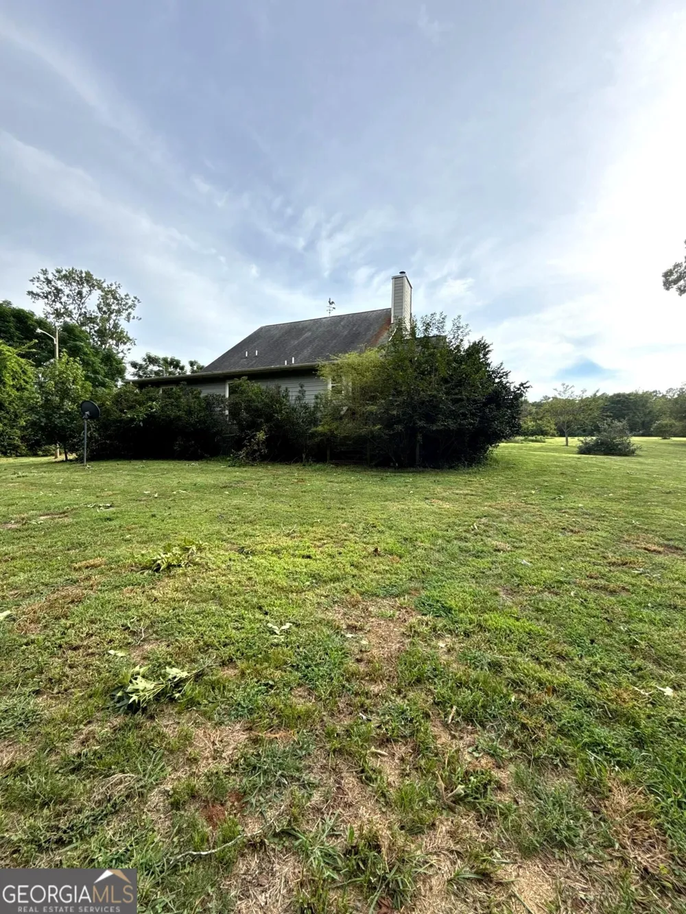 259 Lovers LN Union Point, GA 30669
