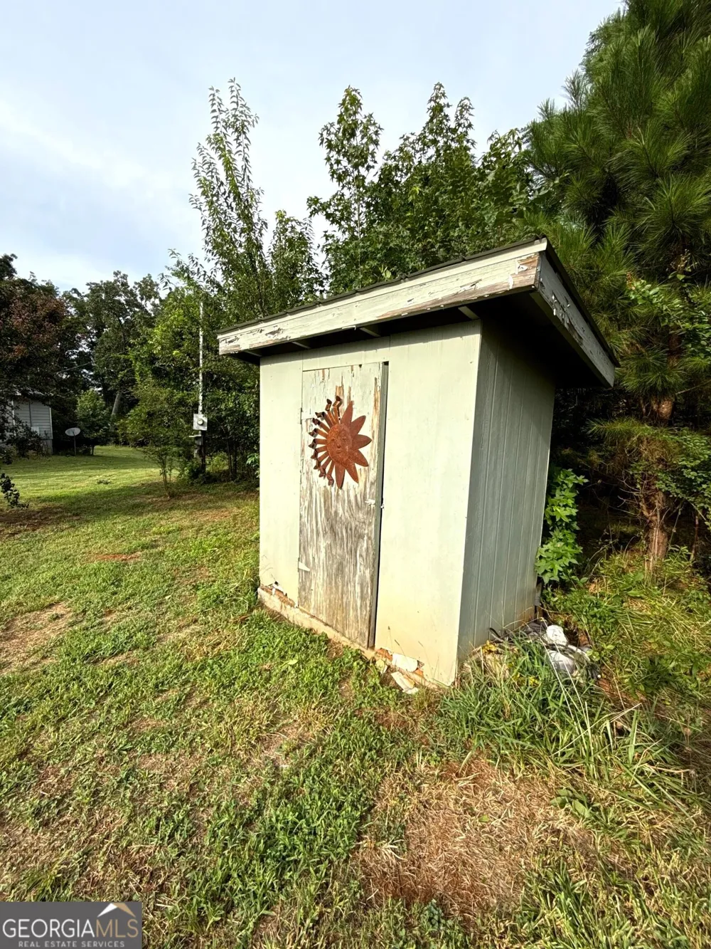 259 Lovers LN Union Point, GA 30669