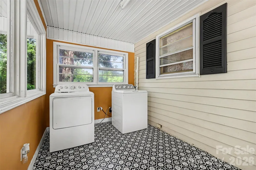 14059 W Highway 55 Highway Blacksburg, SC 29702