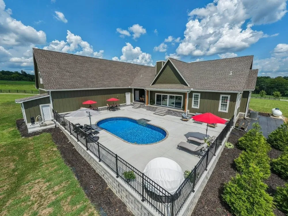 121 Wartrace Creek Rd Wartrace, TN 37183
