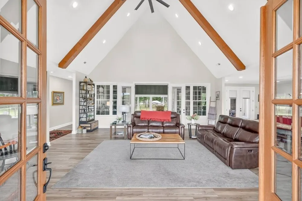 121 Wartrace Creek Rd Wartrace, TN 37183