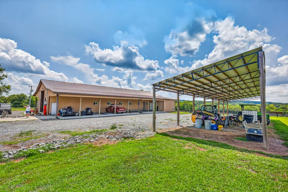 121 Wartrace Creek Rd Wartrace, TN 37183