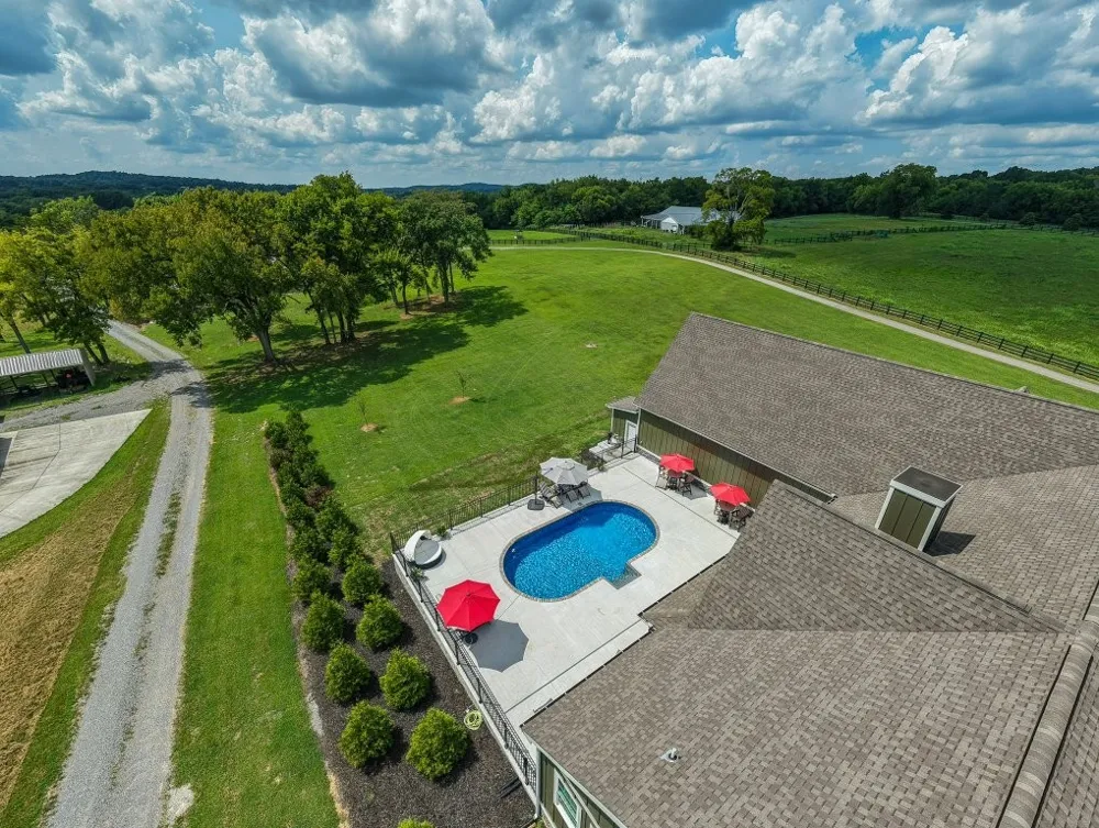 121 Wartrace Creek Rd Wartrace, TN 37183