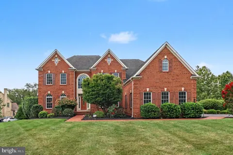 1376 SPRING HILL ROAD