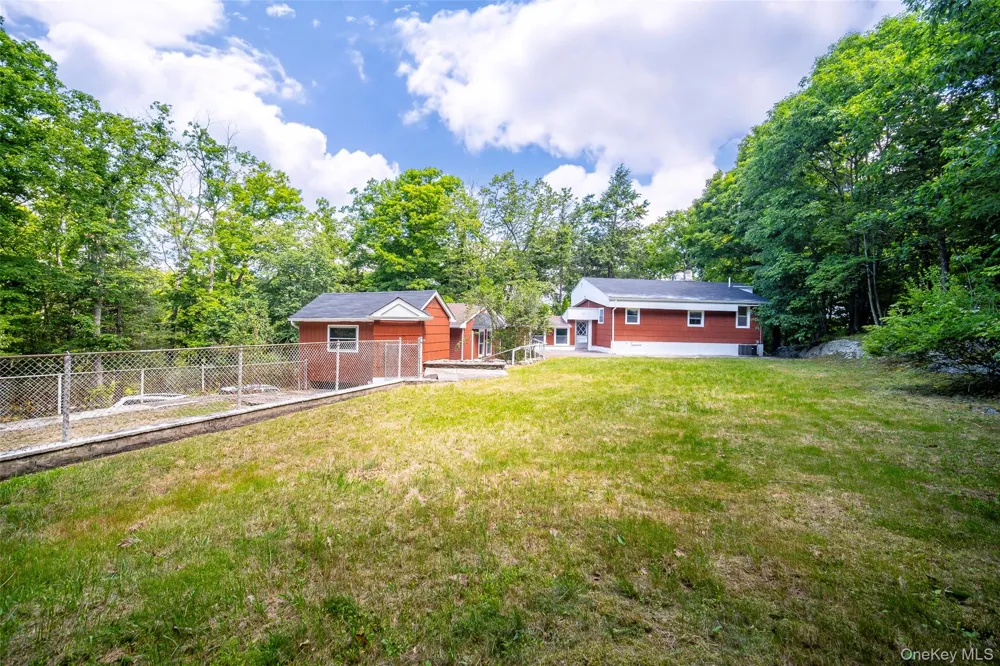 219 Benedict Road Montgomery, NY 12549