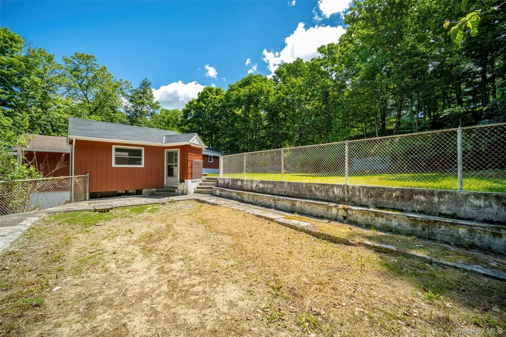 219 Benedict Road Montgomery, NY 12549