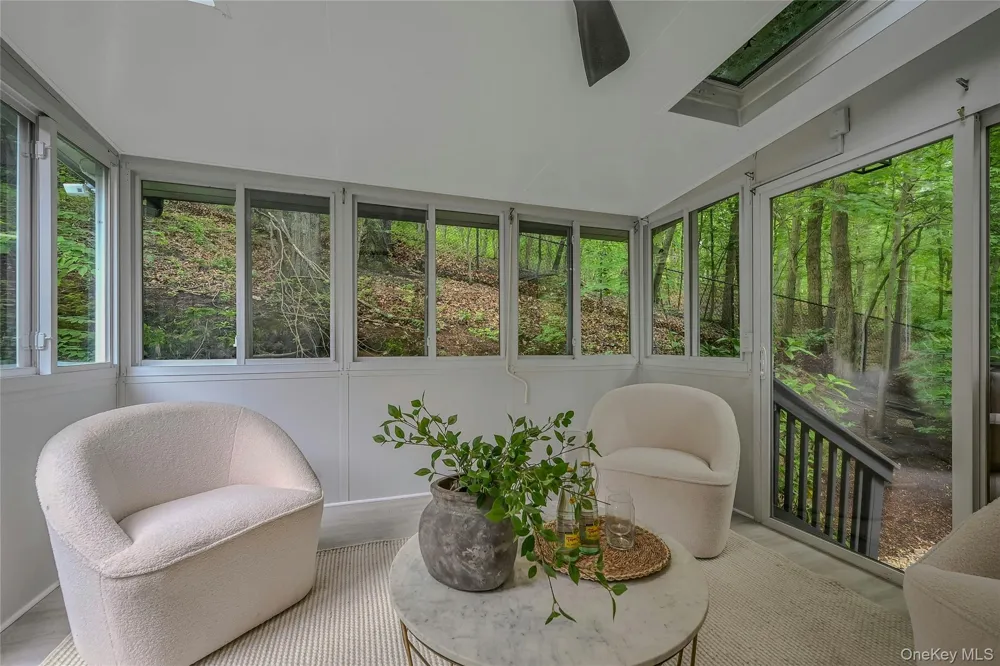644 Bread And Cheese Hollow Road Northport, NY 11768
