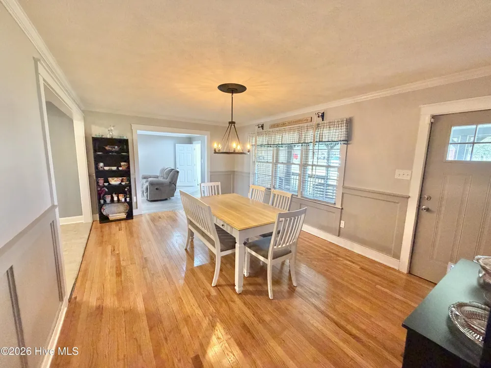206 Crestwood Drive Snow Hill, NC 28580