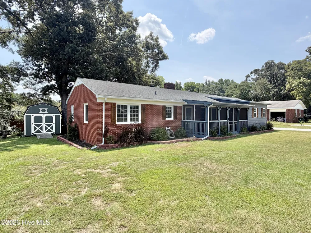 206 Crestwood Drive Snow Hill, NC 28580